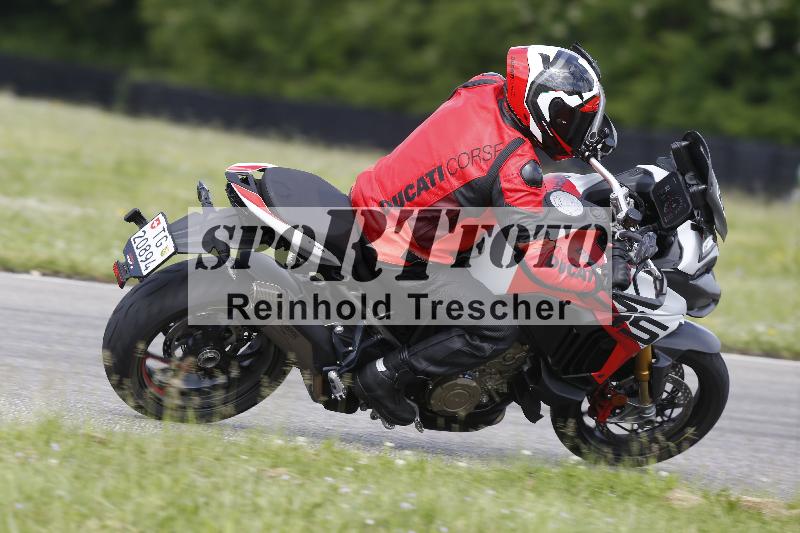 /15 13.05.2025 Max Racing ADR/Gruppe gruen/59